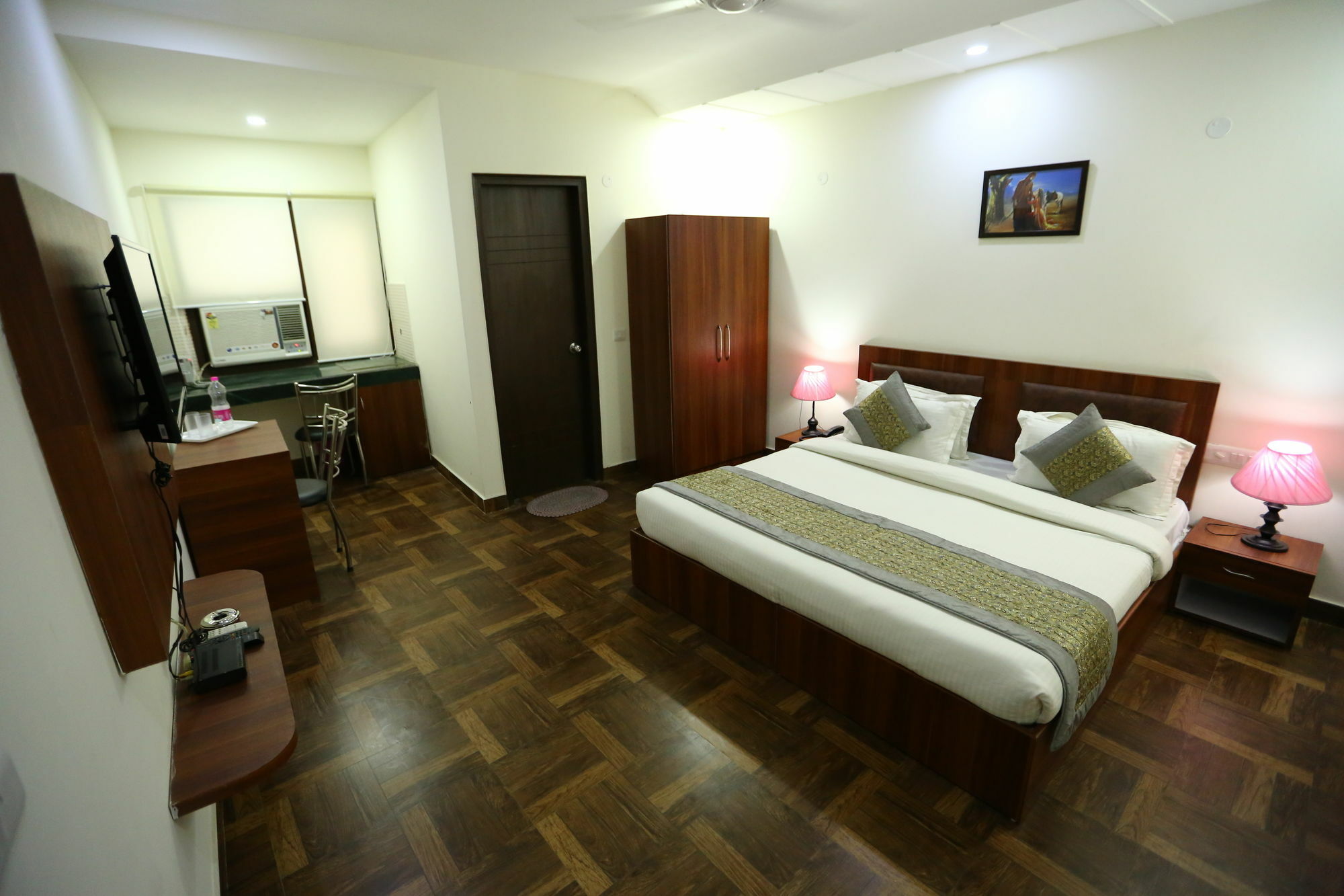 Hotel Clayton Near Igi Airport Delhi New Delhi Eksteriør billede