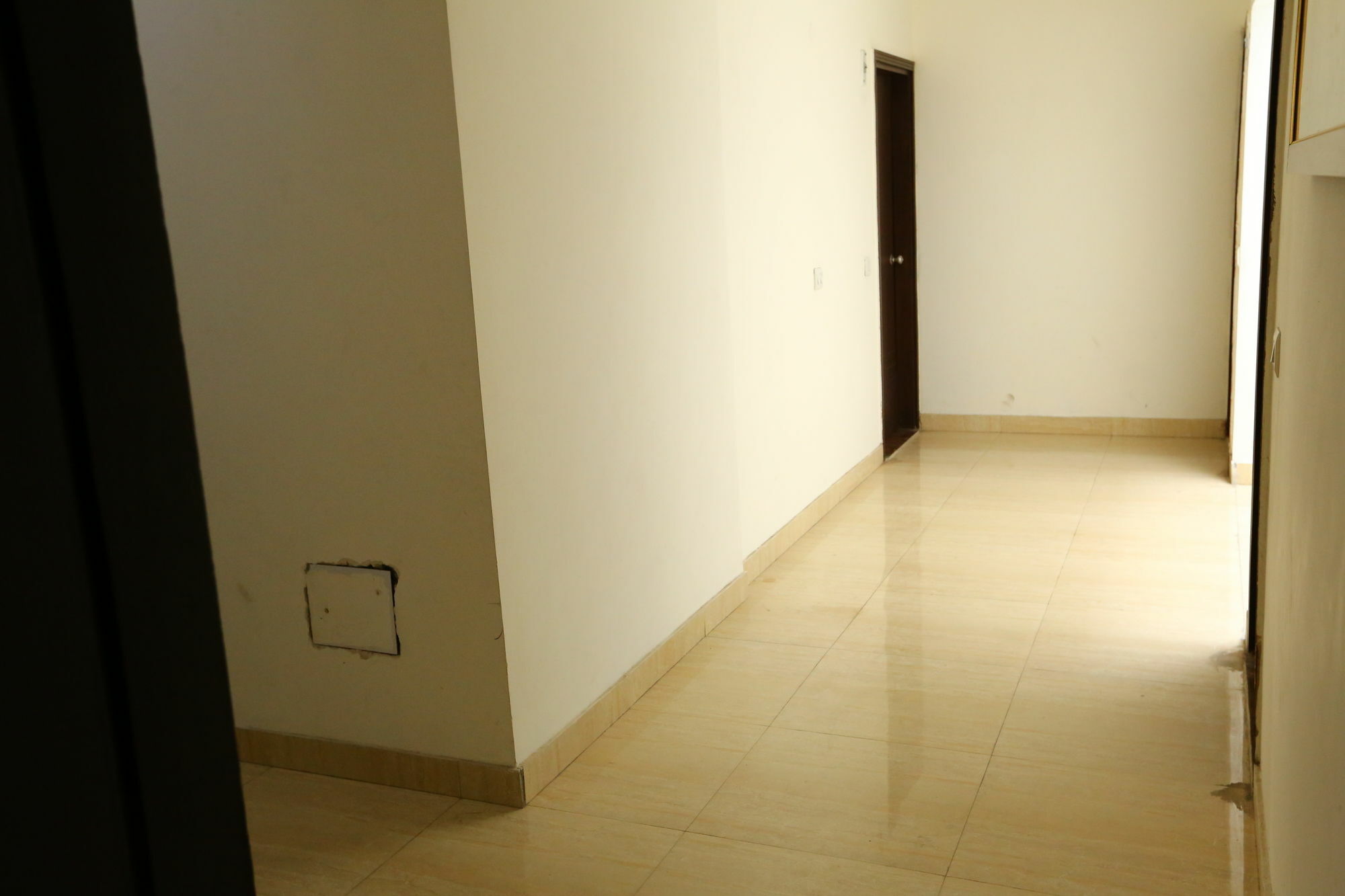 Hotel Clayton Near Igi Airport Delhi New Delhi Eksteriør billede