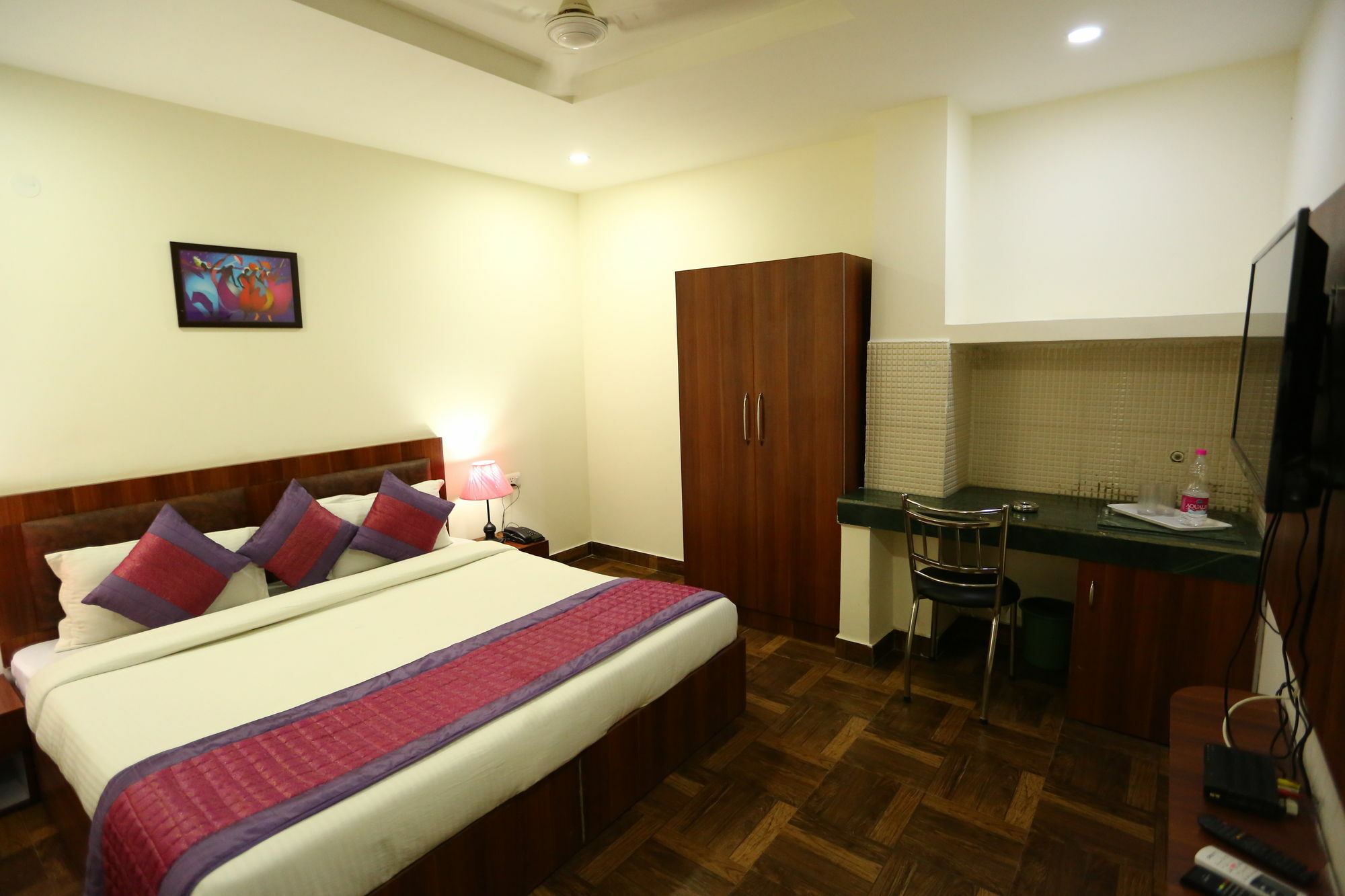 Hotel Clayton Near Igi Airport Delhi New Delhi Eksteriør billede